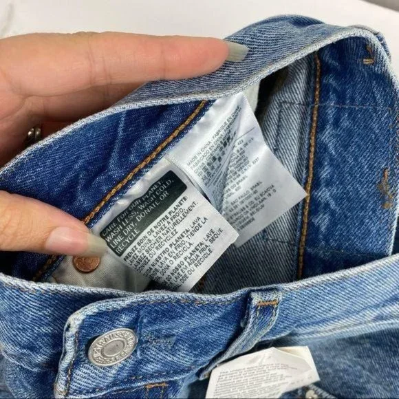 UpCycled *NWT* Levi's Embellished 501 Shorts 27 - Picture 6 of 7